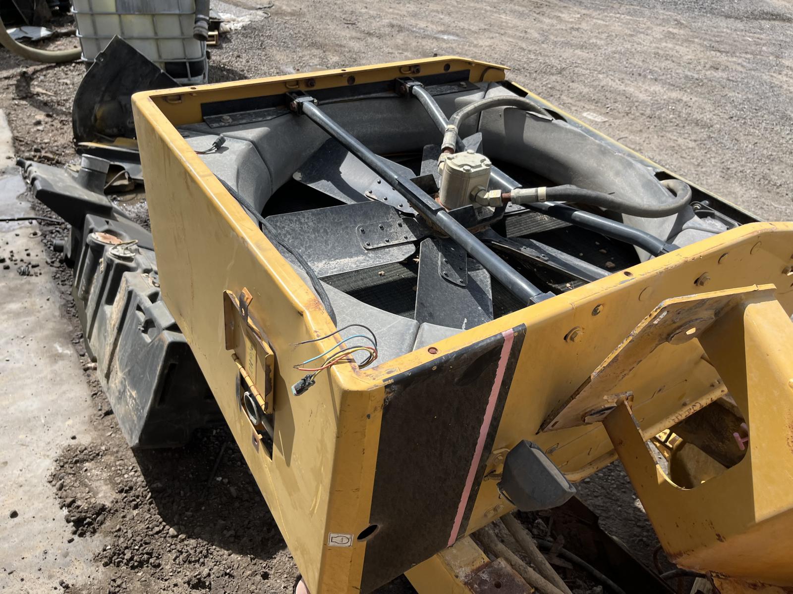 ./imagenes/INVOICE/2019/18281/CATEPRILLAR 143H (12).JPG